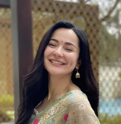 Hania Aamir