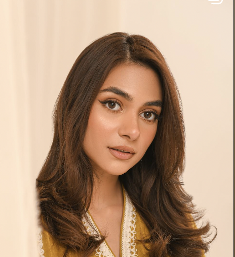 Alishba Khan