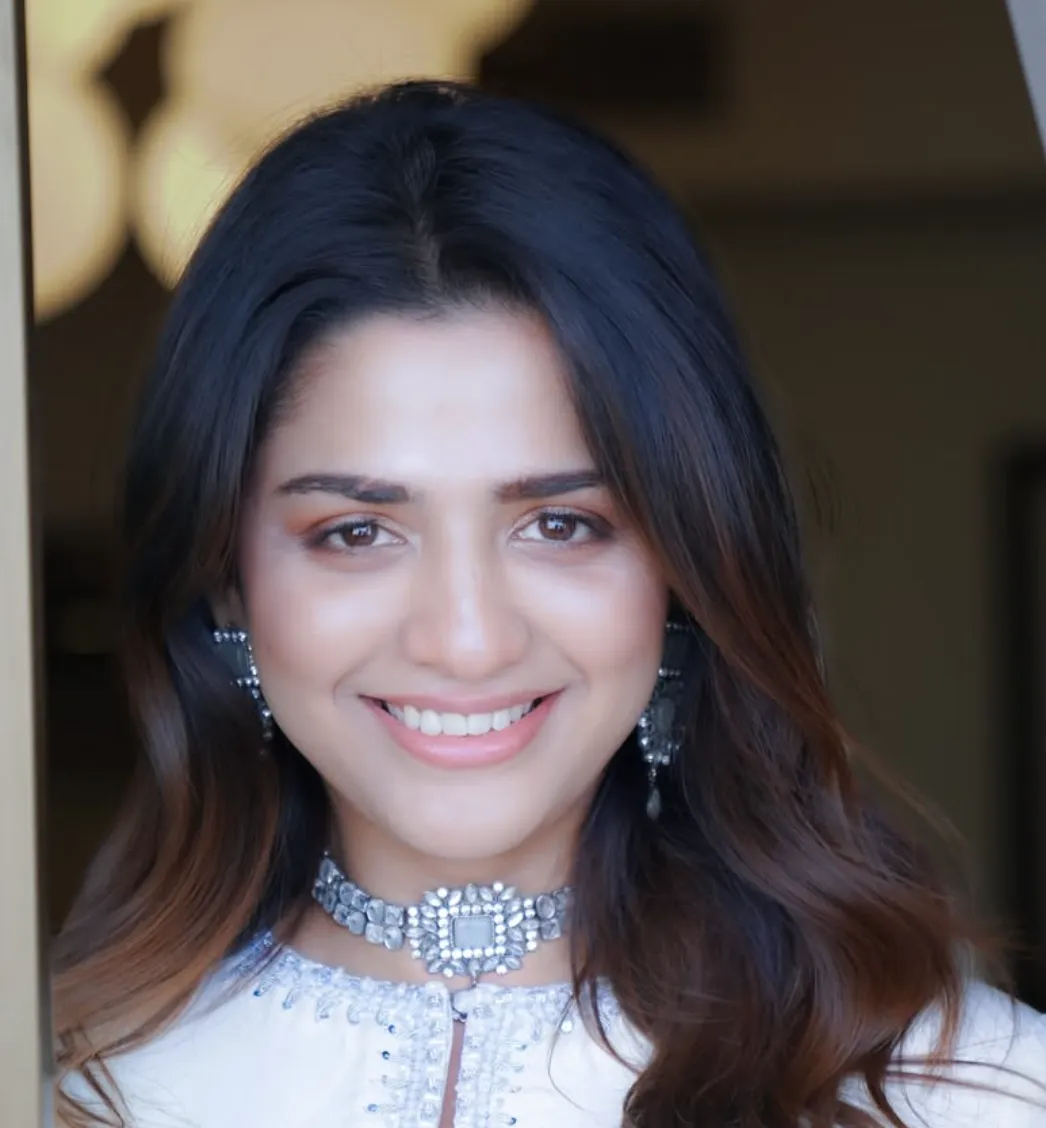 Hira Soomro