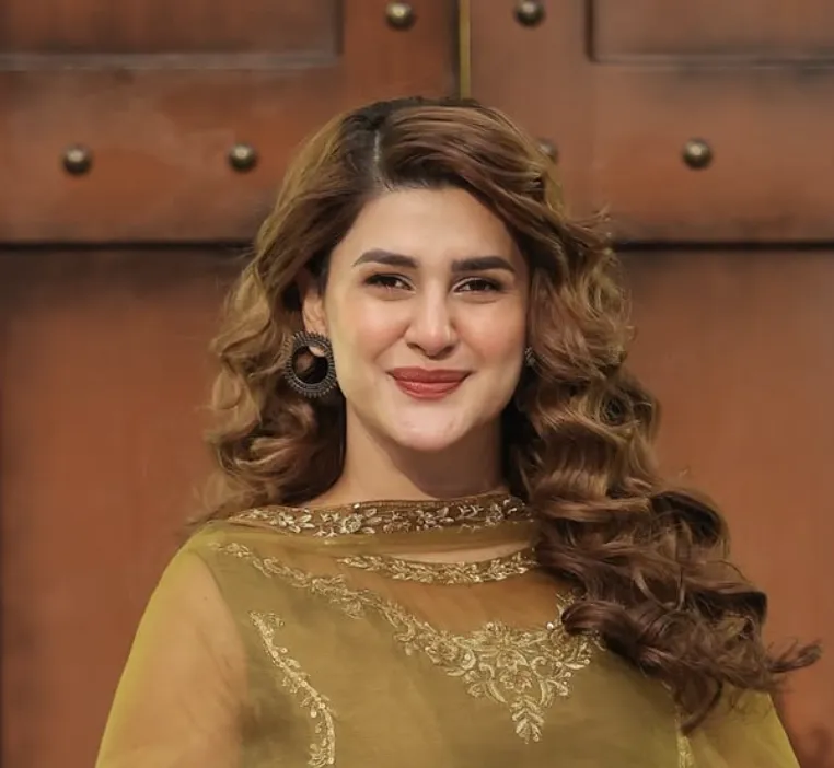 Kubra Khan
