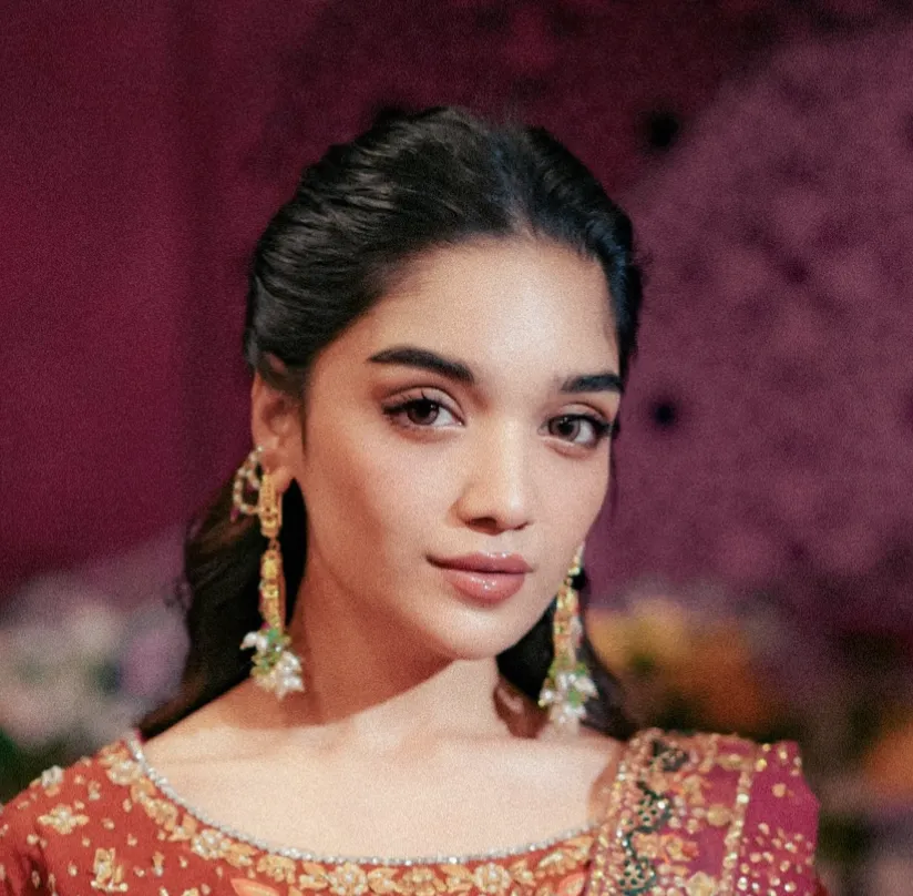 Romaisa Khan