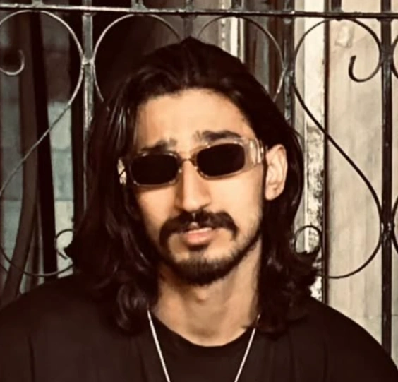 Muhammad Hussain (XUG)
