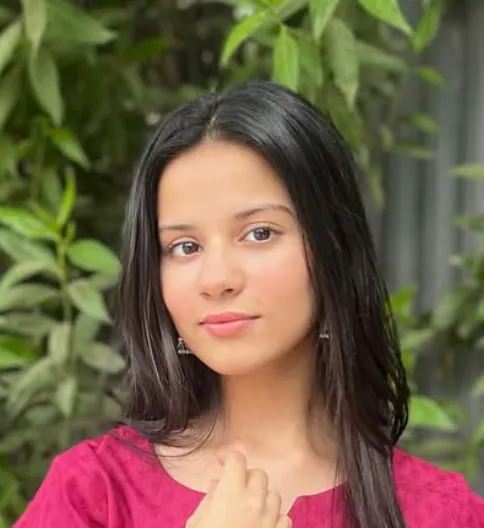 Hania Ahmed